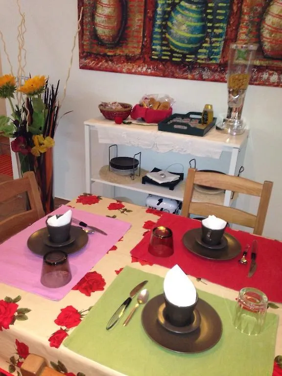 Casa Degli Ubaldi Bed & Breakfast Rome Italy